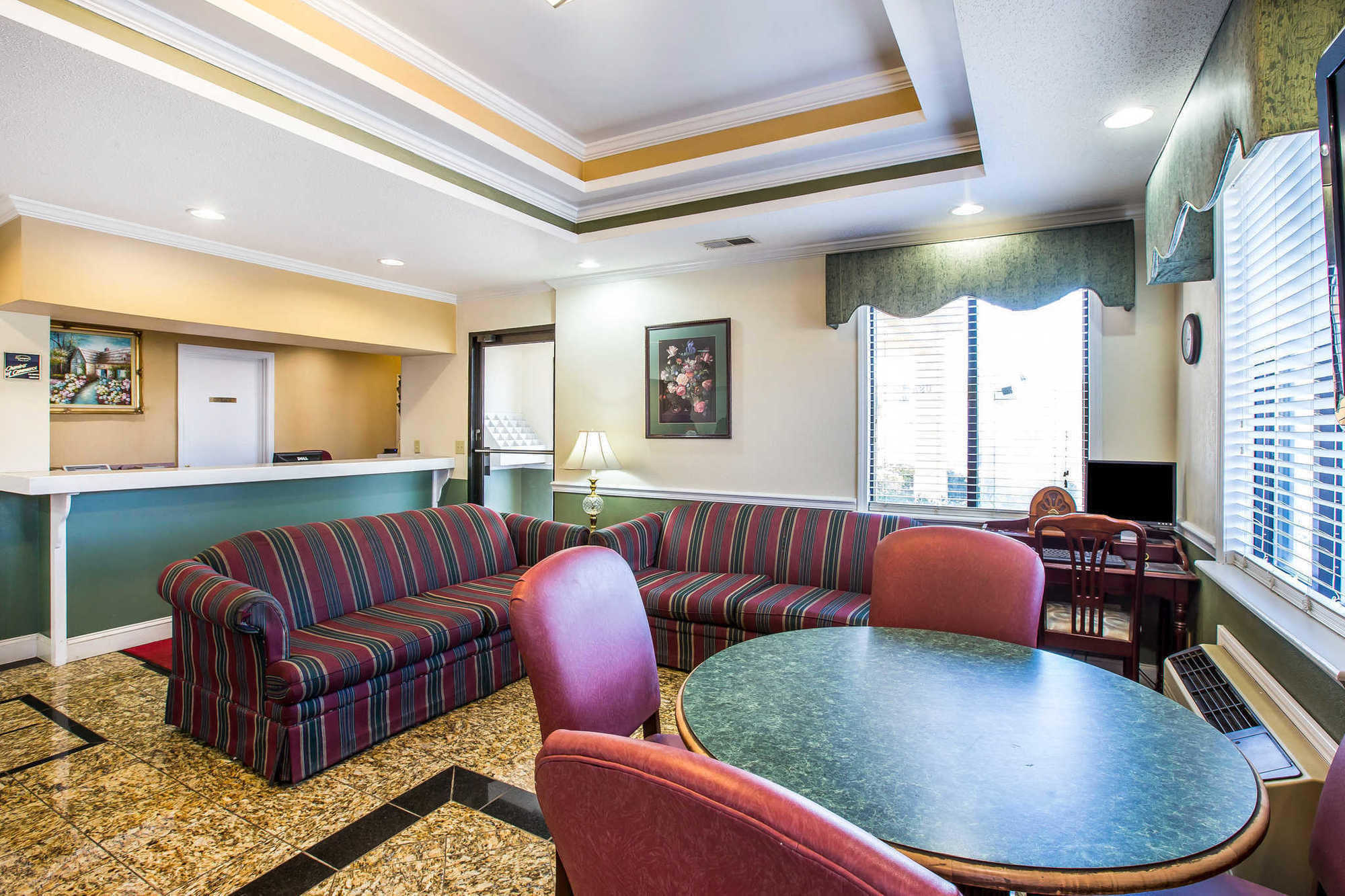 Relax Inn Milledgeville Dalaman gambar
