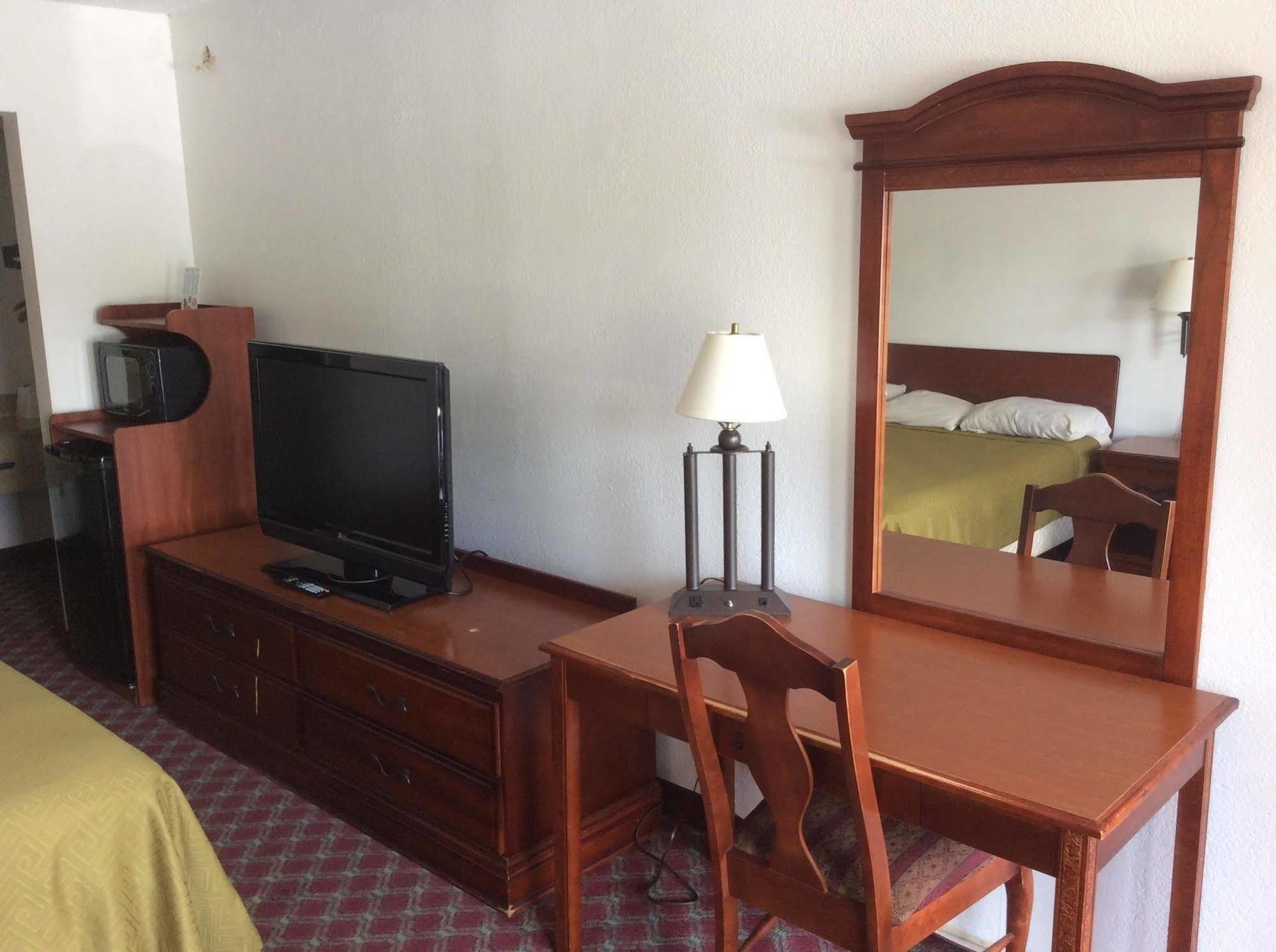 Relax Inn Milledgeville Luaran gambar